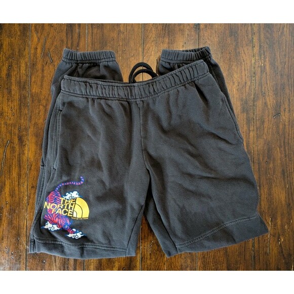 The North Face Pants mens Small Black Year Of The Tiger Half Dome Joggers - Picture 1 of 15